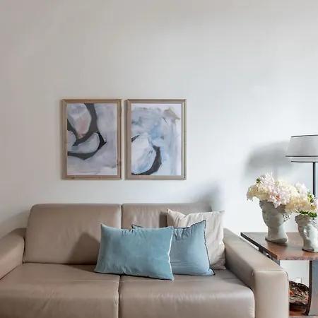 Iflat Pantheon At Your Feet Apartment